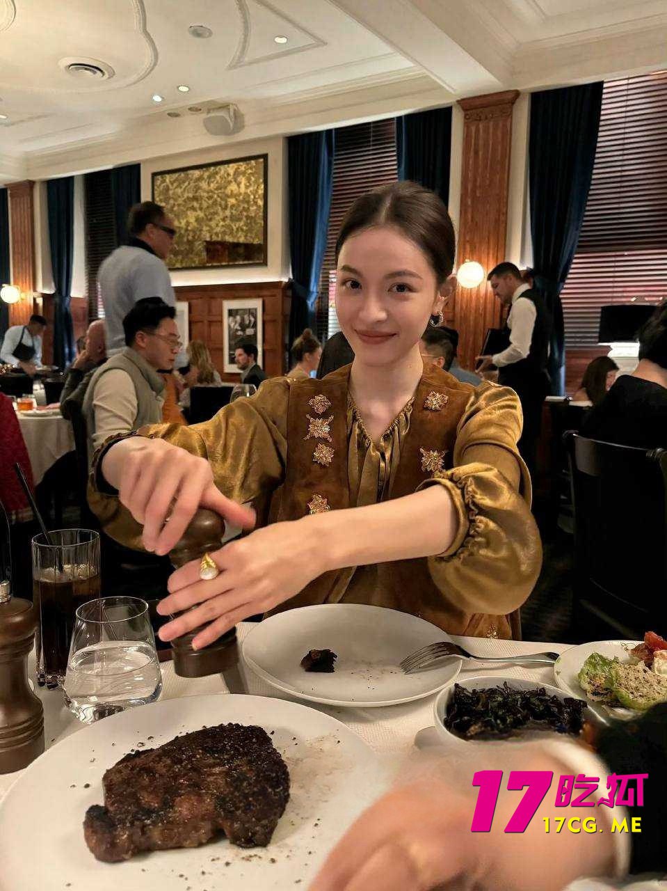 11-20-12-2.jpg 11-20-12-2.jpg